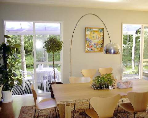 �Z���̃_�C�j���O